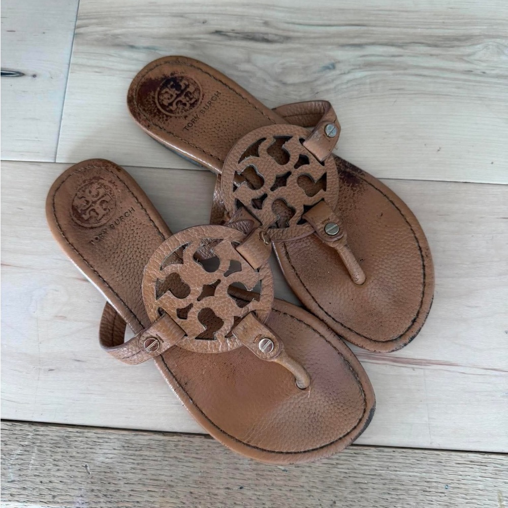 Tory Burch Brown Leather Logo Cutout Thong Sandals Size 7